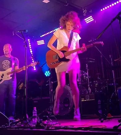 Budapest photo by Claudia me Tom crop copy